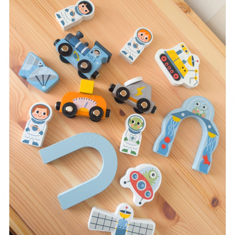 TOOKY TOY Houten Trein Set met Rails met thema Ruimte
