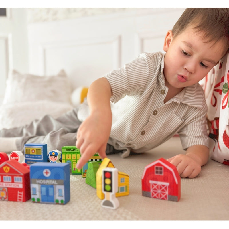 TOOKY TOY houten set met gebouwen en figuren