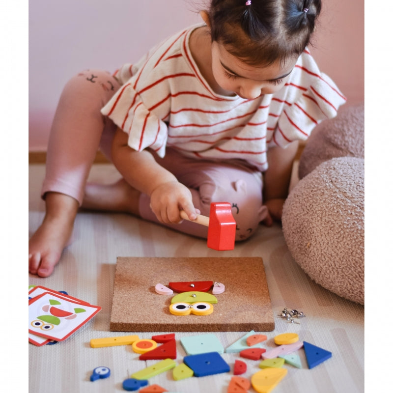 WOOPIE GREEN Houten Hamer- en Spijkerbord - Puzzel 20 Patronen - 82 Stuks - FSC Certificaat
