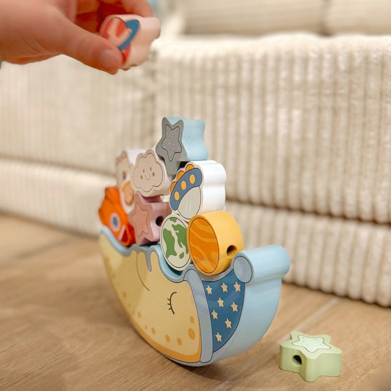 TOOKY TOY Houten Stapel- en Rijgspel met thema ruimte