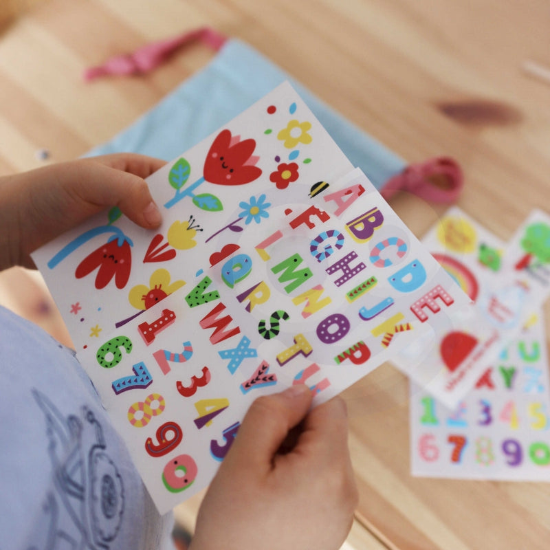 WOOPIE ART&FUN versier je eigen tas + Decoratiestickers – Set van 5 tasjes