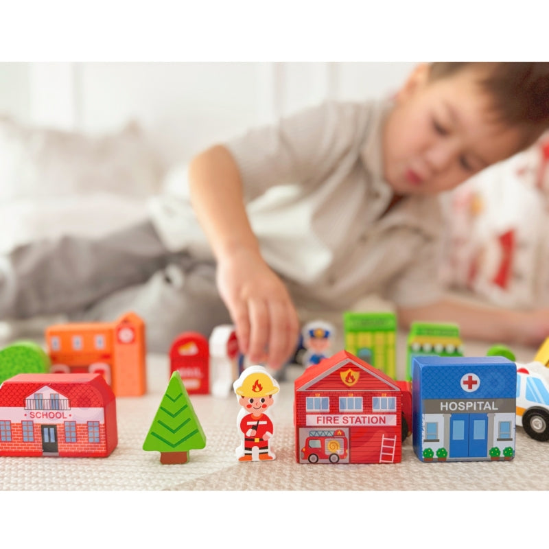 TOOKY TOY houten set met gebouwen en figuren