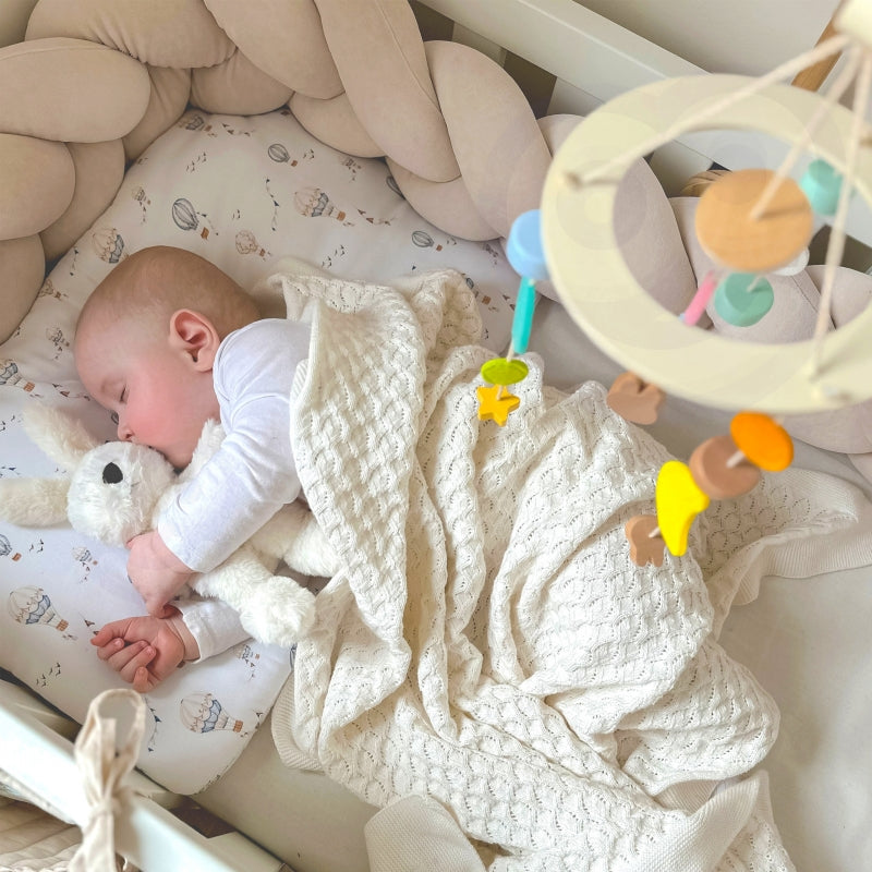 CLASSIC WORLD Pastel Babyset – Eerste Speelgoed Box voor 0-6 maanden