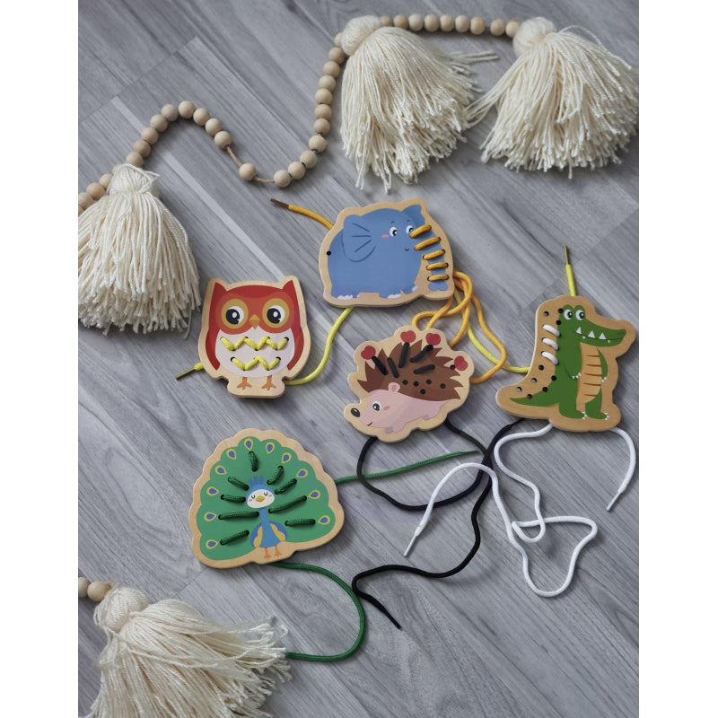 CLASSIC WORLD Houten Dieren Rijg- en Vlechtspel Dieren 10 stuks