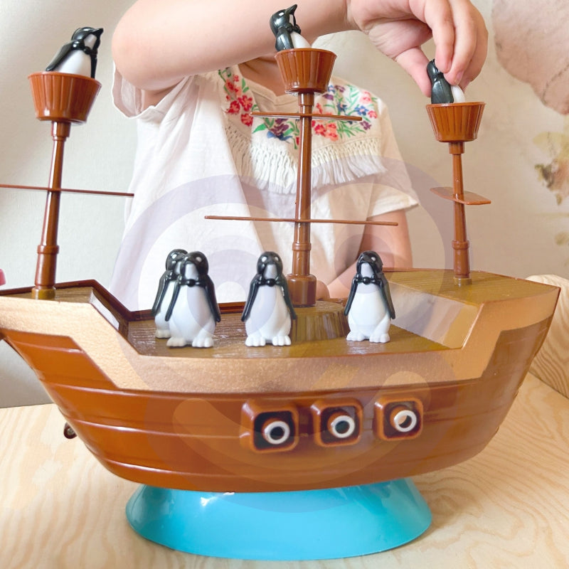 WOOPIE Piratenschip van Pinguïns spel - Balanceer de pinguïns op de Piratenschip