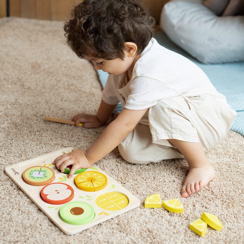 CLASSIC WORLD Houten Fruit om te Snijden met Klittenband + Breuken en Delen Leren 23 stuks