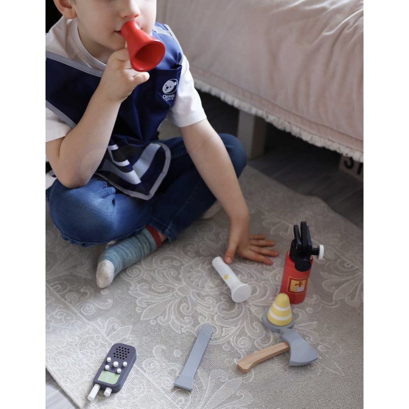 CLASSIC WORLD Kleine brandweerset met kostuum en gereedschap - 8 stuks