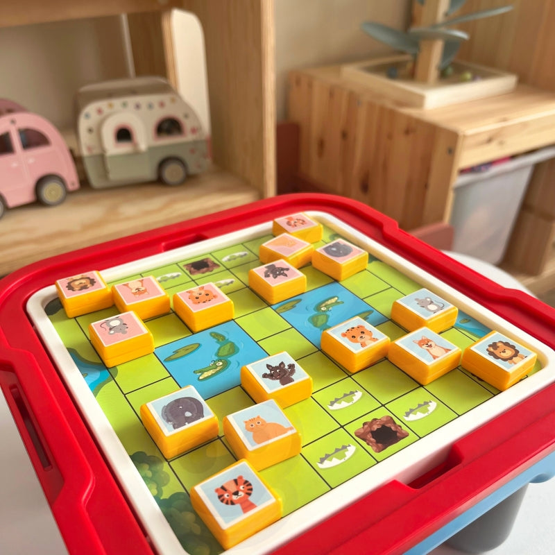 WOOPIE Speeltafel met 10 verschillende (Logische) Bordspellen - 65 stuks