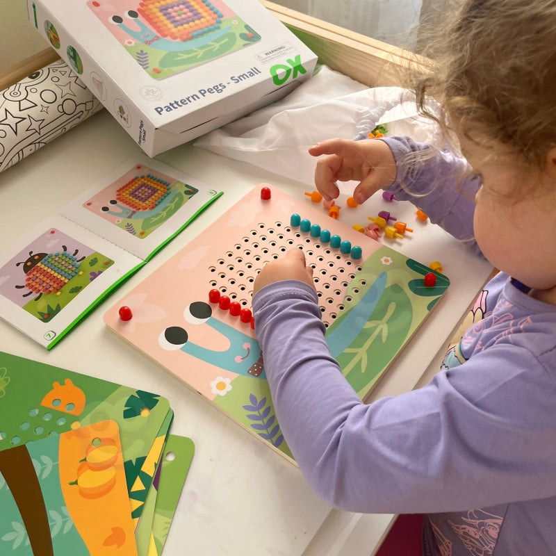 TOOKY TOY Puzzel met Prikpennen en Stekkers