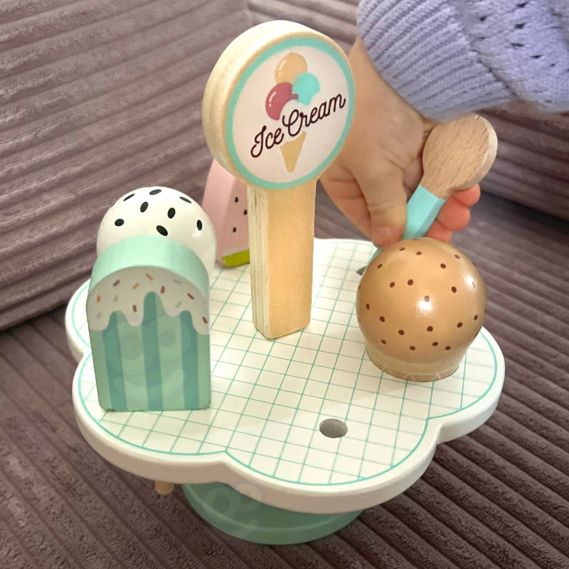 TOOKY TOY Houten Magnetisch speelgoed IJsjes op Standaard