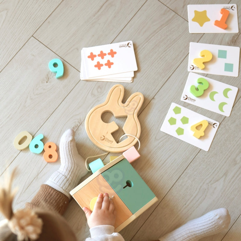 CLASSIC WORLD Pastel Baby Set Box - Eerste Speelgoed voor Leren van 12 tot 18 maanden