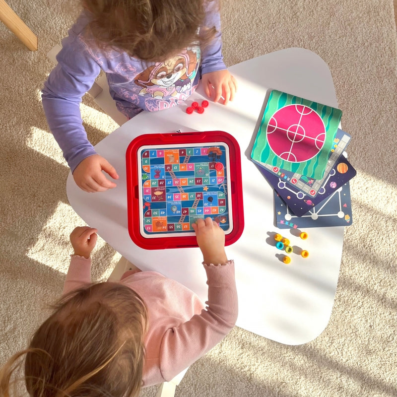 WOOPIE Speeltafel met 10 verschillende (Logische) Bordspellen - 65 stuks